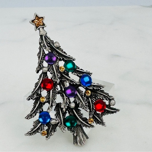 Vintage JJ Jonette Christmas Tree Brooch Pin with Colorful Gems and Star Topper - Picture 10 of 11